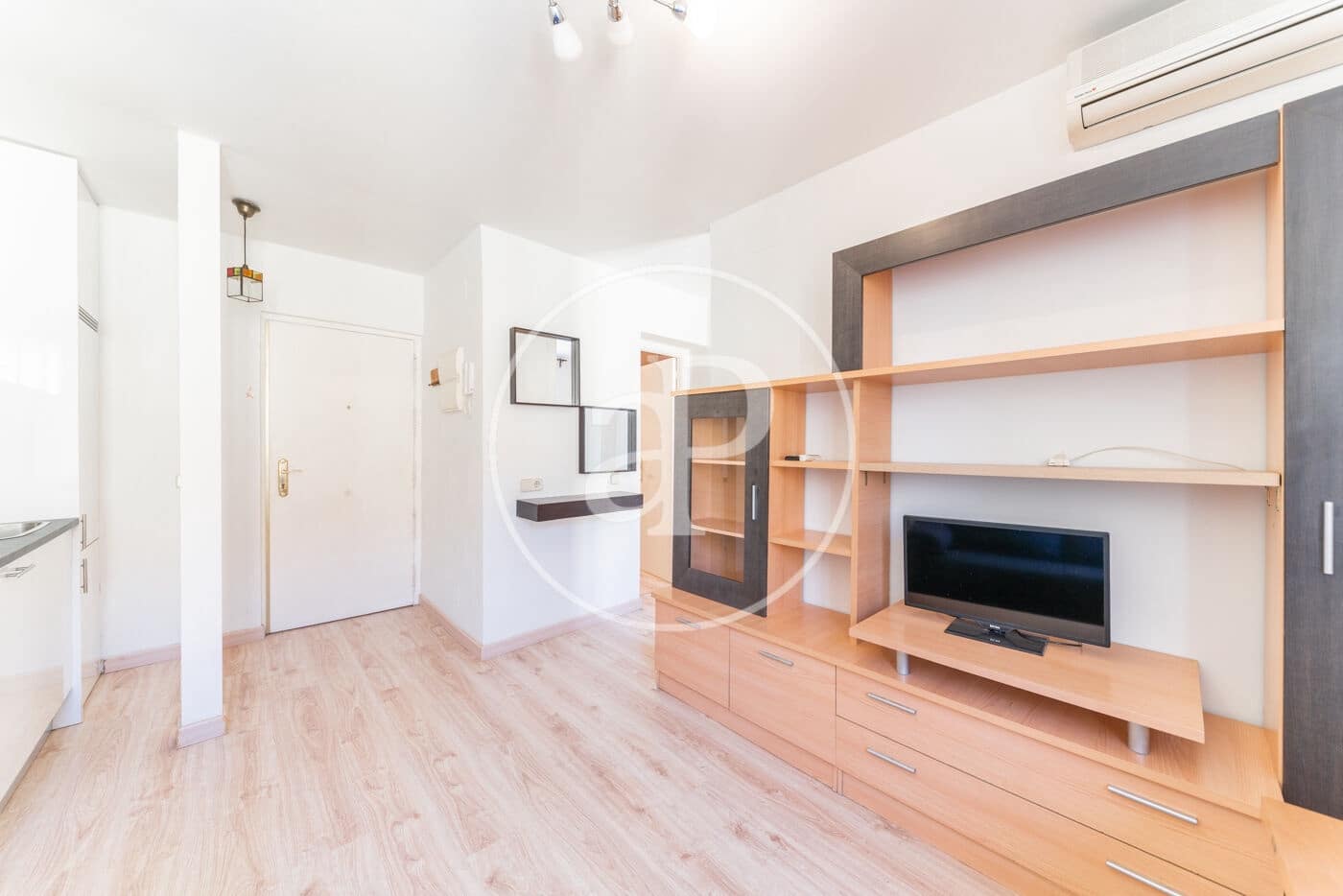 Appartement de 1 chambre à louer à Madrid ville - 1 200 € (Ref: 9892385)