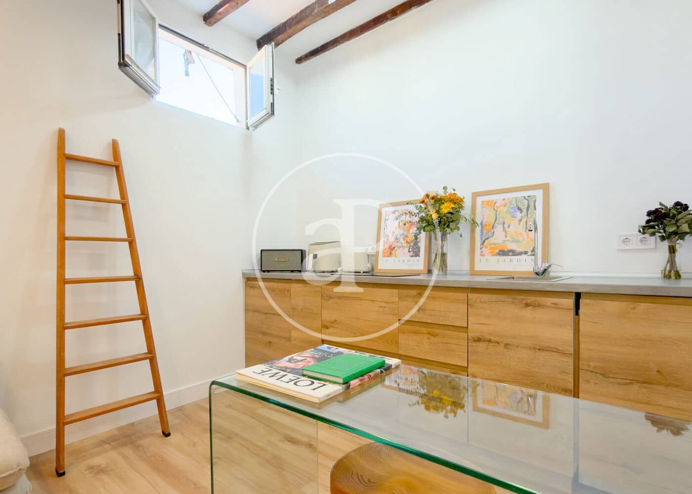 1 quarto Apartamento para arrendar em Madrid cidade - 1 200 € (Ref: 9892387)