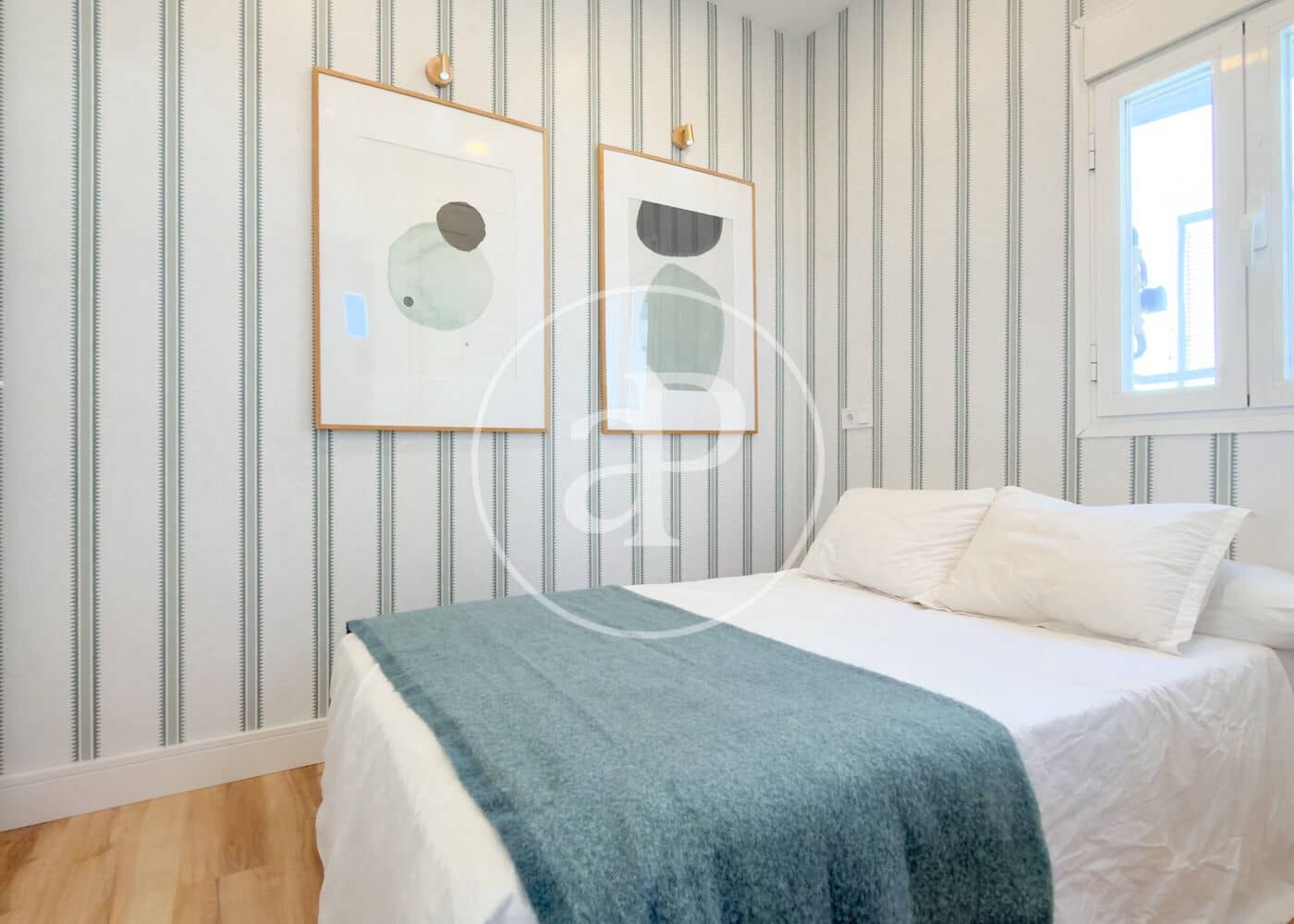 1 quarto Apartamento para arrendar em Madrid cidade - 1 200 € (Ref: 9892387)
