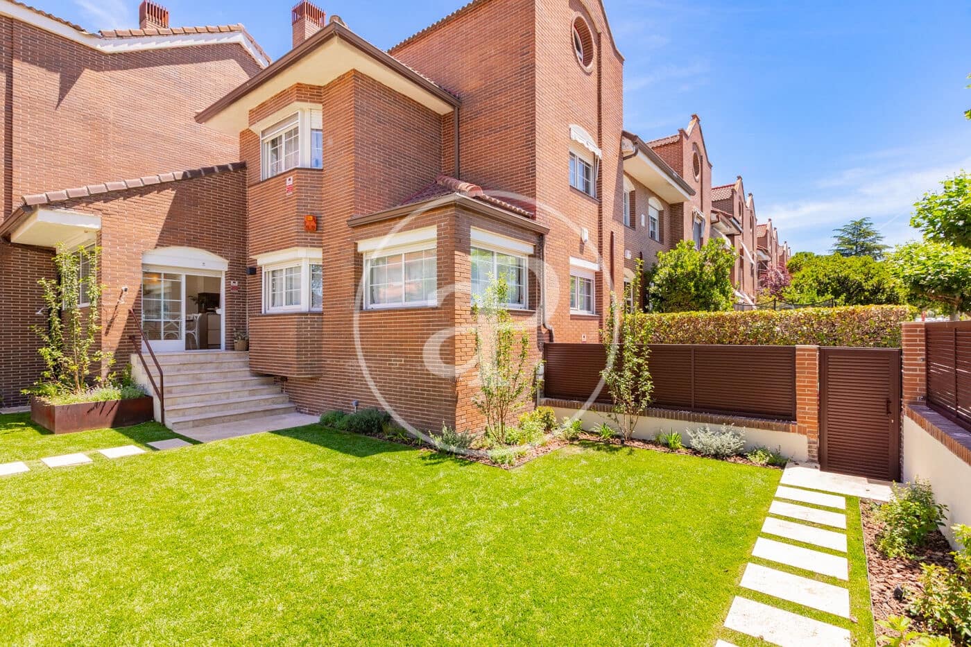 6 sypialnia Willa do wynajęcia w Las Rozas de Madrid z basenem garażem - 4 500 € (Ref: 9892390)