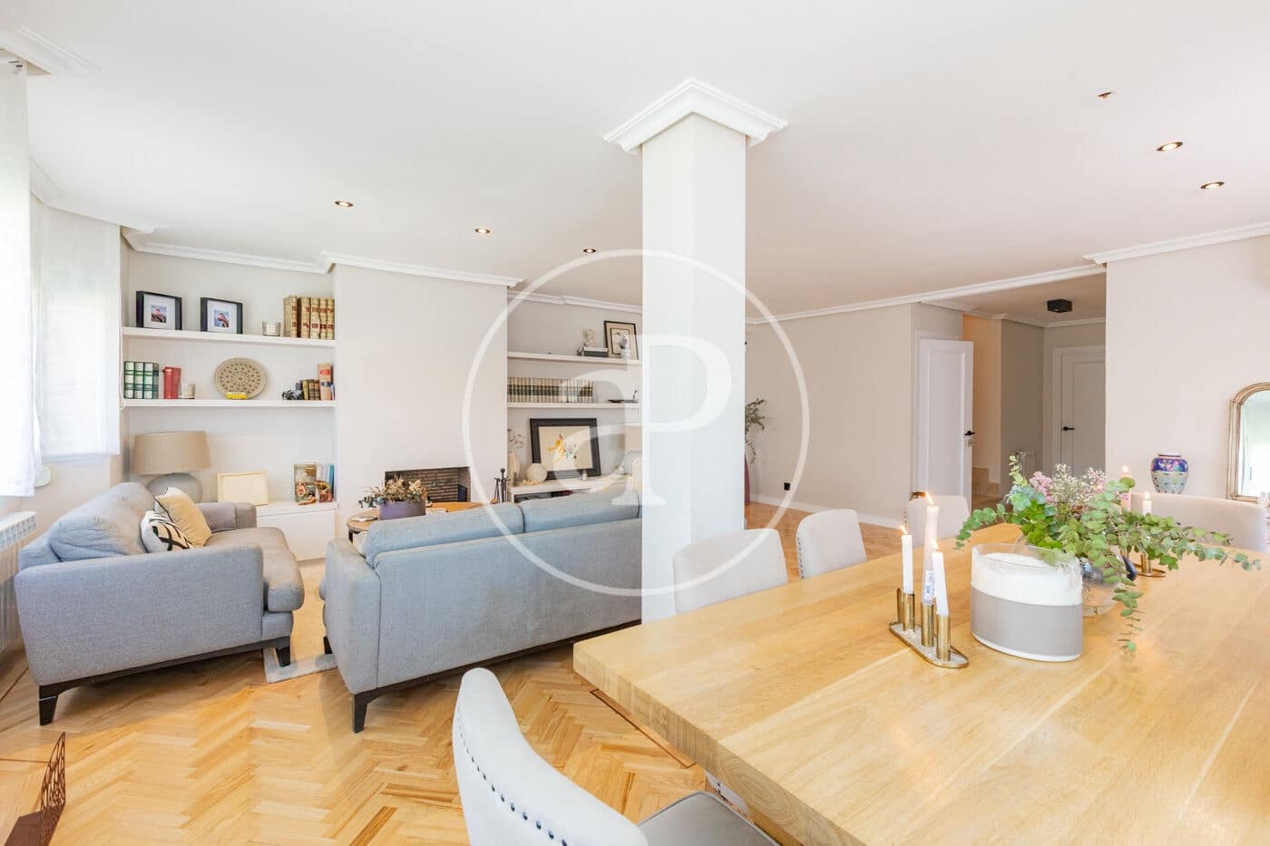 6 sypialnia Willa do wynajęcia w Las Rozas de Madrid z basenem garażem - 4 500 € (Ref: 9892390)