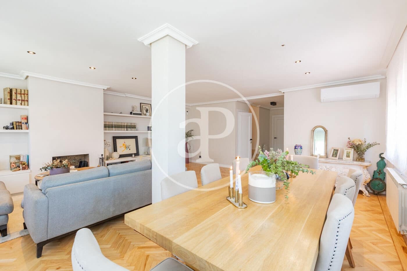 6 sypialnia Willa do wynajęcia w Las Rozas de Madrid z basenem garażem - 4 500 € (Ref: 9892390)