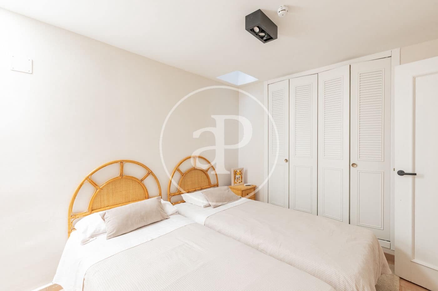6 sypialnia Willa do wynajęcia w Las Rozas de Madrid z basenem garażem - 4 500 € (Ref: 9892390)
