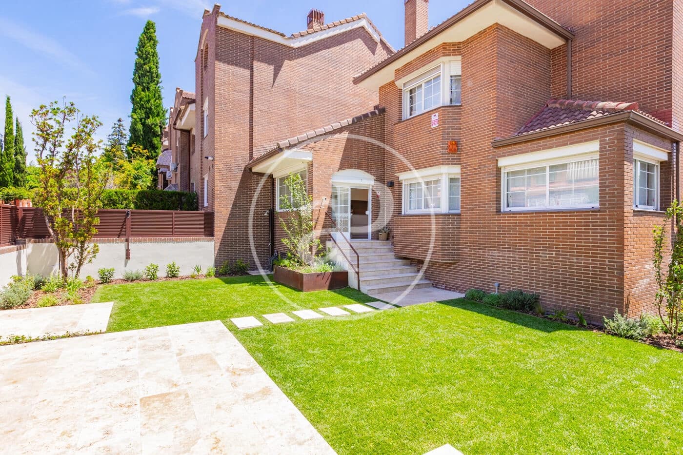 6 sypialnia Willa do wynajęcia w Las Rozas de Madrid z basenem garażem - 4 500 € (Ref: 9892390)