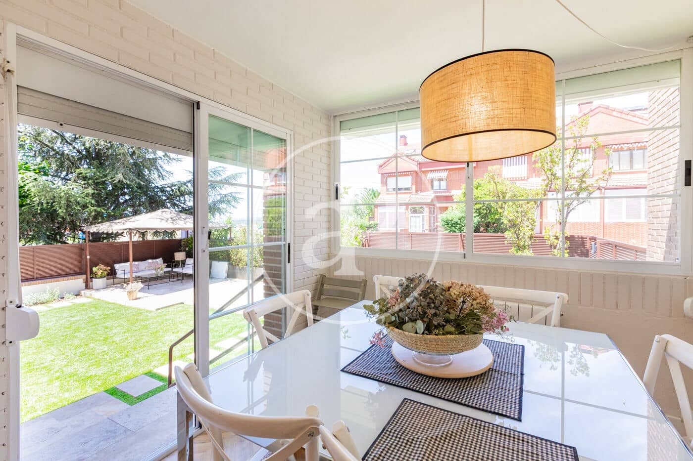 6 sypialnia Willa do wynajęcia w Las Rozas de Madrid z basenem garażem - 4 500 € (Ref: 9892390)