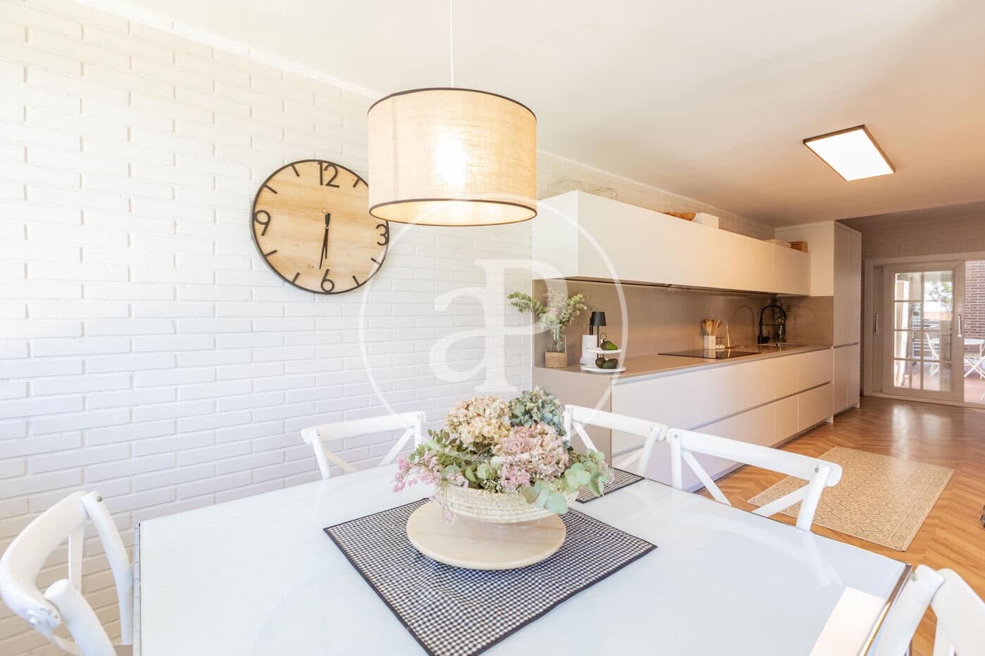 6 sypialnia Willa do wynajęcia w Las Rozas de Madrid z basenem garażem - 4 500 € (Ref: 9892390)