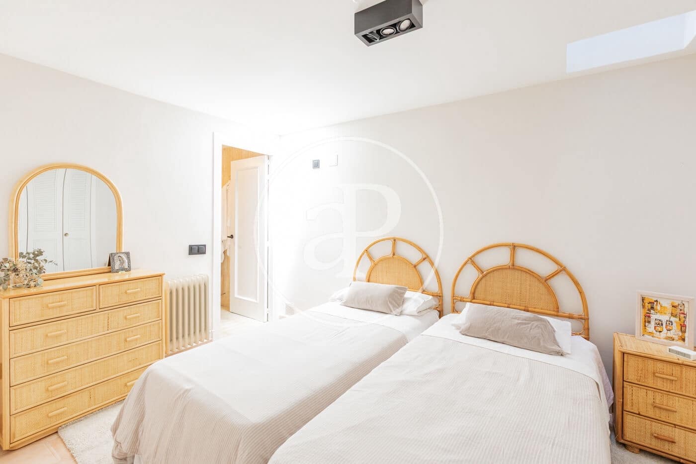 6 sypialnia Willa do wynajęcia w Las Rozas de Madrid z basenem garażem - 4 500 € (Ref: 9892390)