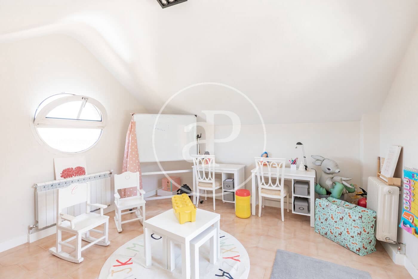 6 sypialnia Willa do wynajęcia w Las Rozas de Madrid z basenem garażem - 4 500 € (Ref: 9892390)