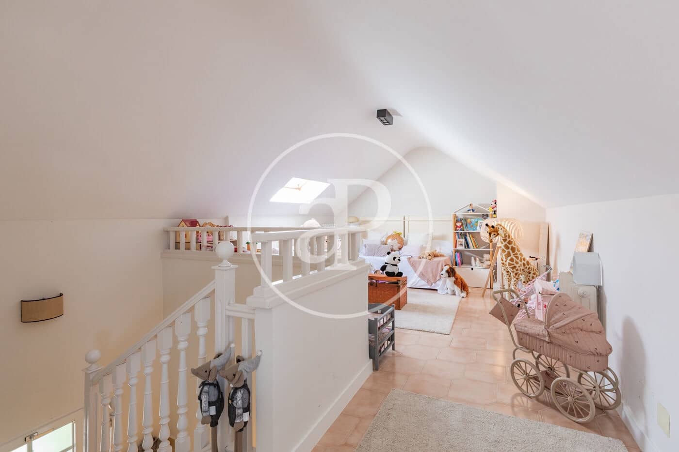 6 sypialnia Willa do wynajęcia w Las Rozas de Madrid z basenem garażem - 4 500 € (Ref: 9892390)