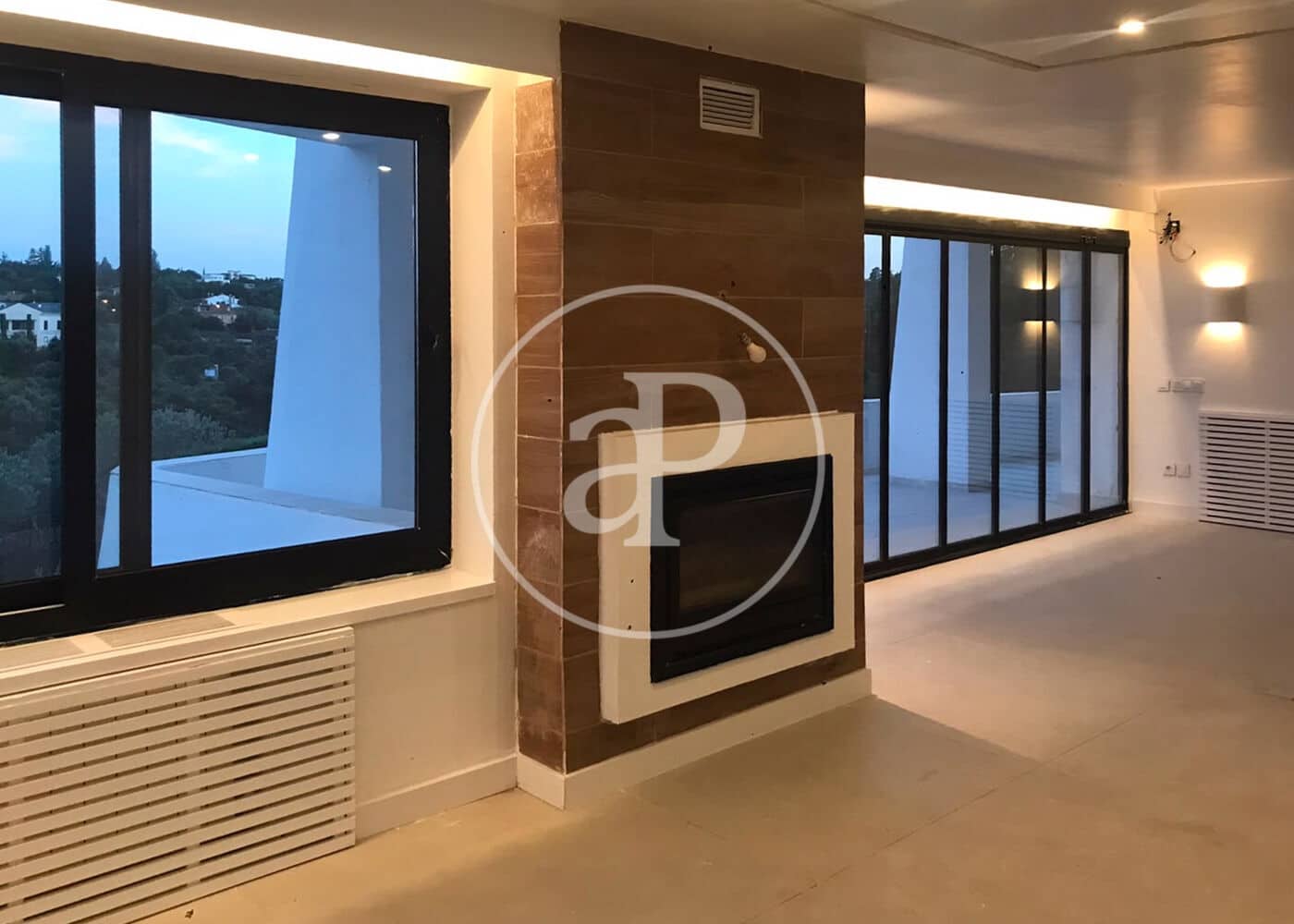 Chalet de 4 habitaciones en San Sebastián de los Reyes en venta con piscina - 1.995.000 € (Ref: 9892391)