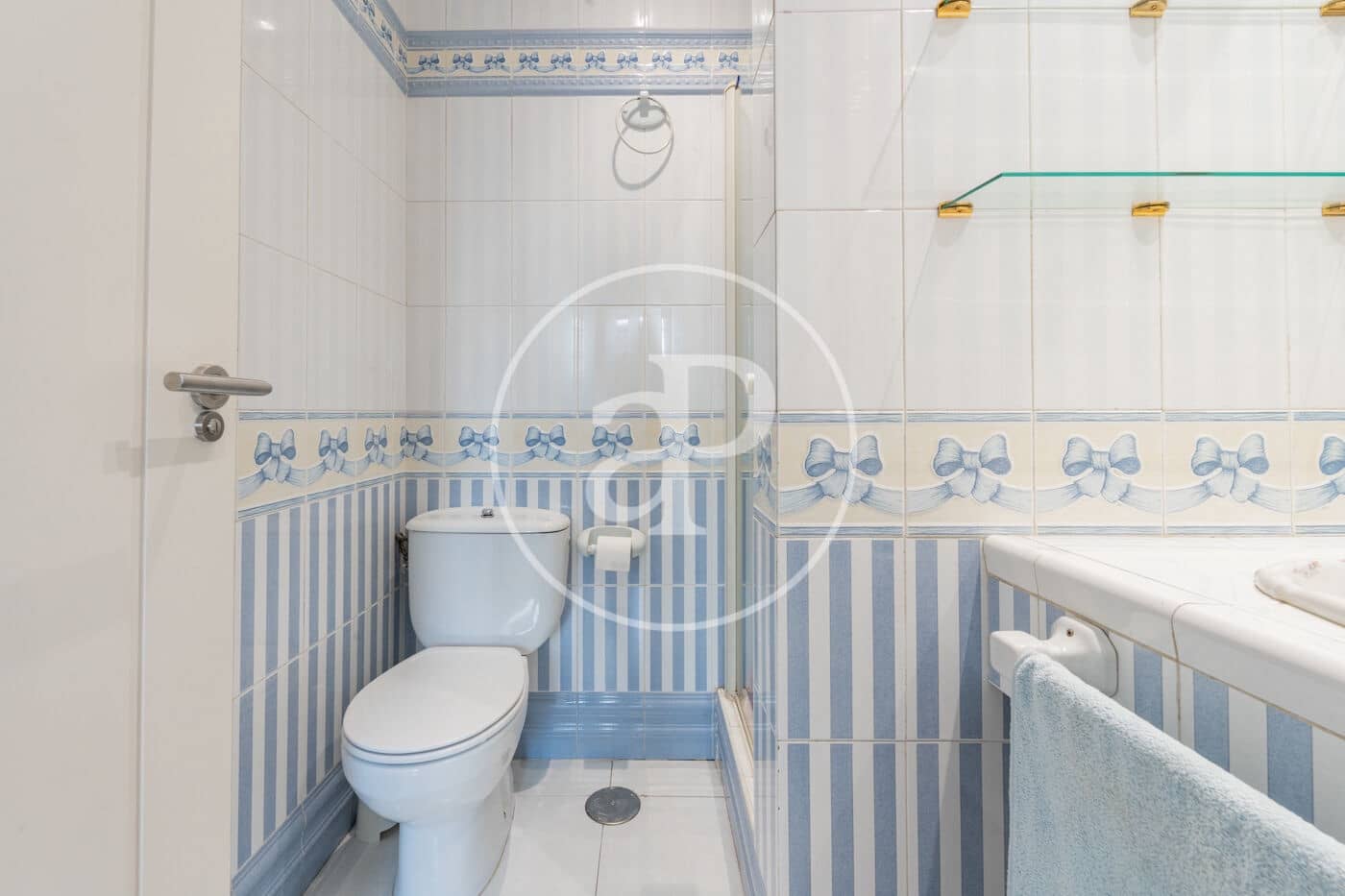 4 slaapkamer Appartement te huur in Madrid stad met garage - € 6.900 (Ref: 9892393)