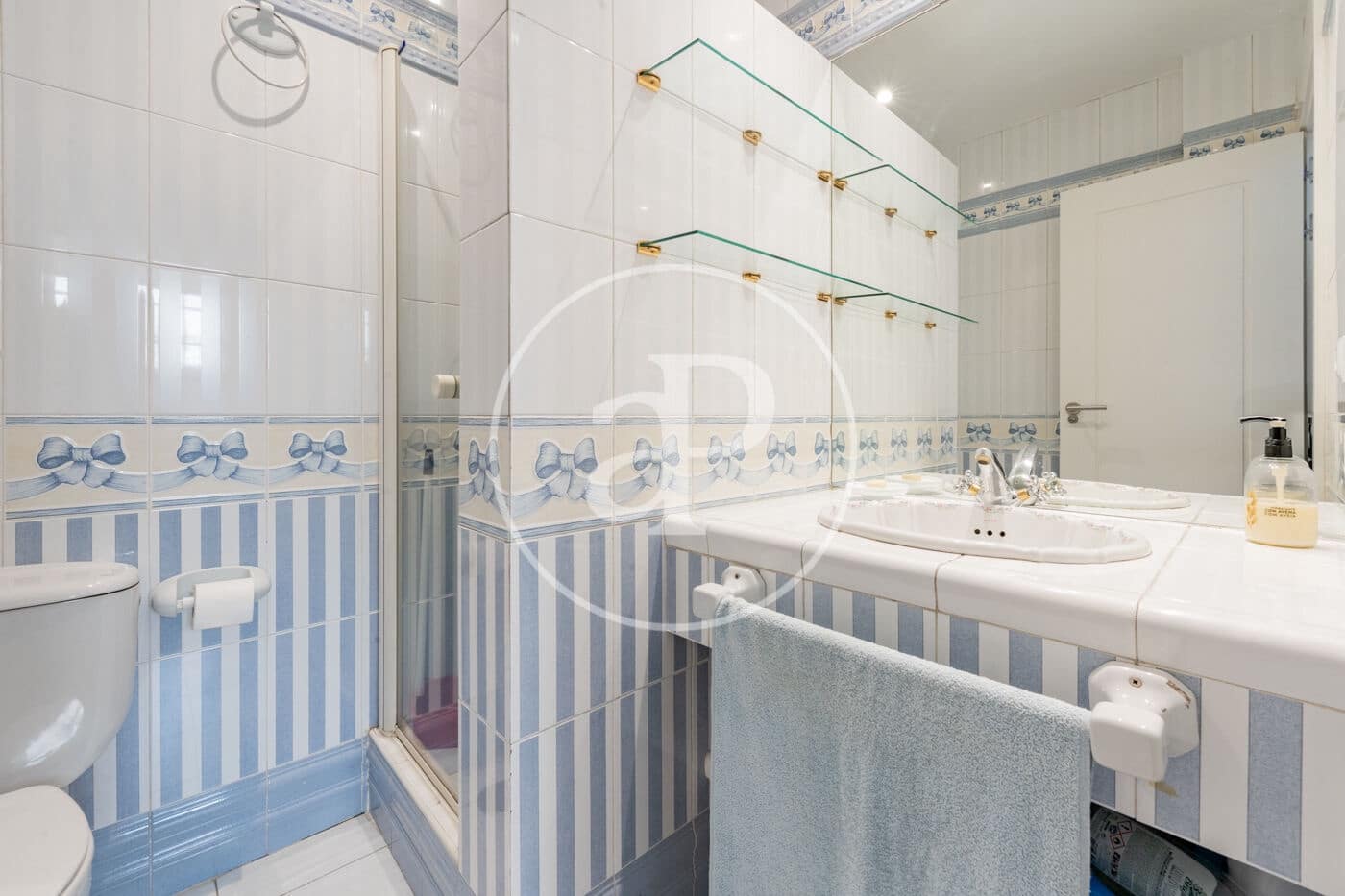 4 slaapkamer Appartement te huur in Madrid stad met garage - € 6.900 (Ref: 9892393)