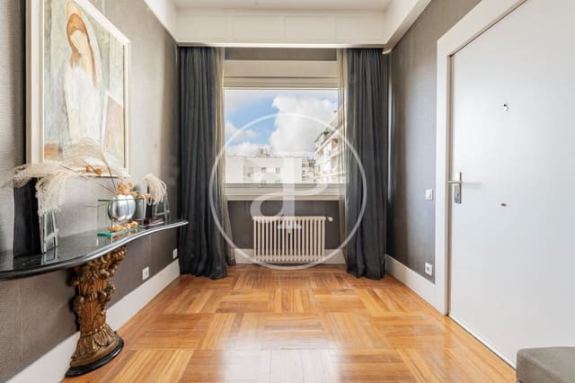 4 camera da letto Appartamento da affittare in Almagro, Madrid città con garage - 6.900 € (Rif: 9892393)