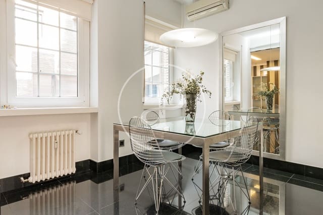 4 camera da letto Appartamento da affittare in Almagro, Madrid città con garage - 6.900 € (Rif: 9892393)