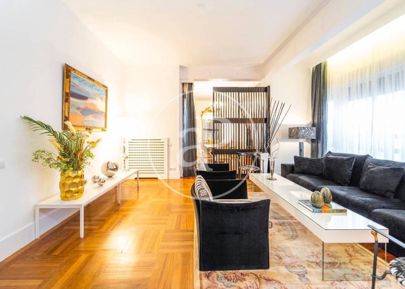 4 bedroom Apartment for rent in Madrid city with garage - € 6,900 (Ref: 9892393)