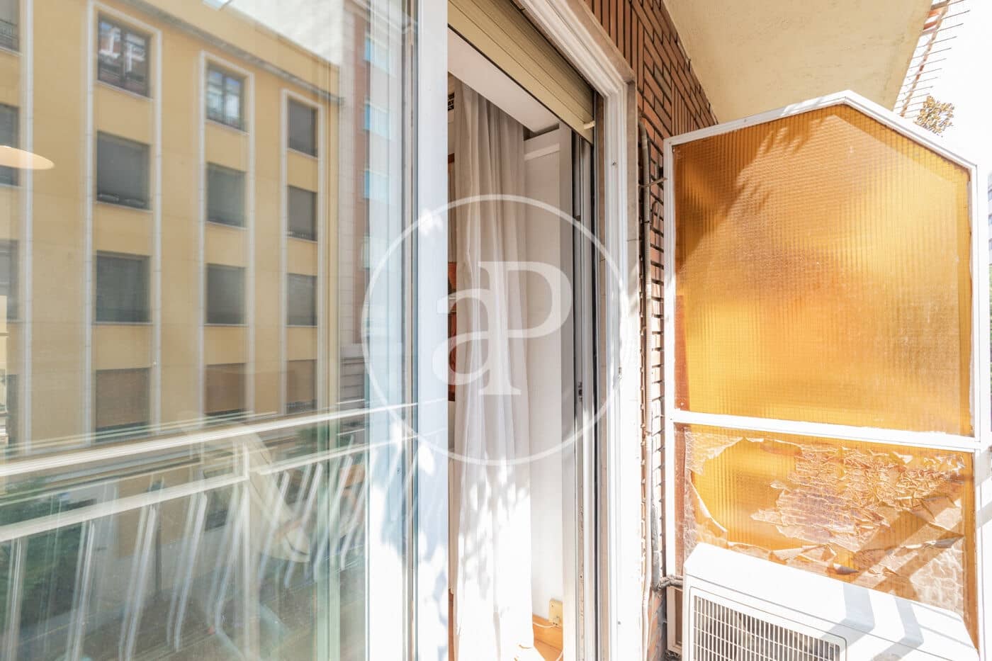 1 sypialnia Apartament do wynajęcia w Miasto Madryt - 1 095 € (Ref: 9892394)
