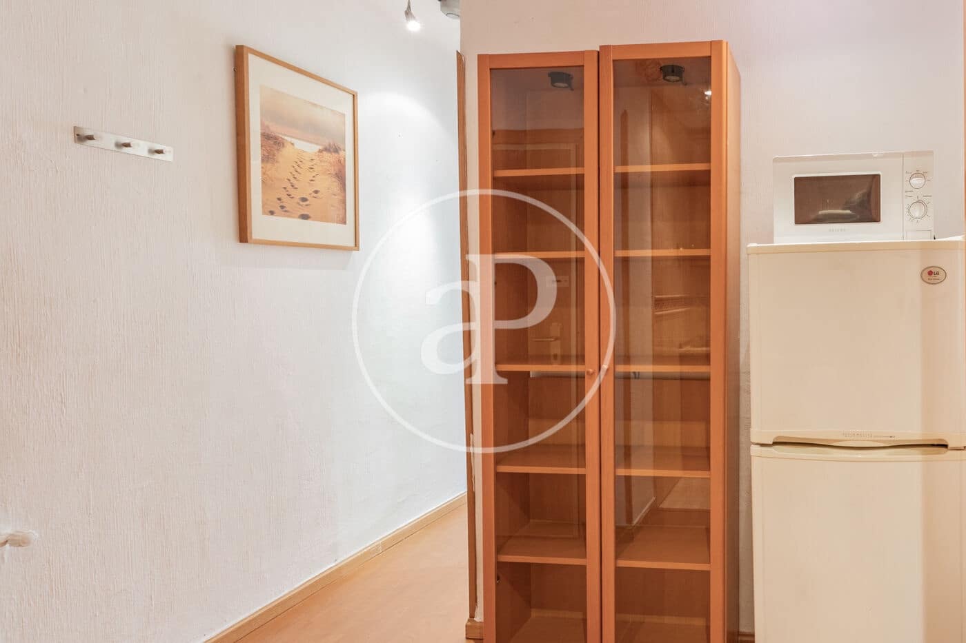 1 sypialnia Apartament do wynajęcia w Miasto Madryt - 1 095 € (Ref: 9892394)
