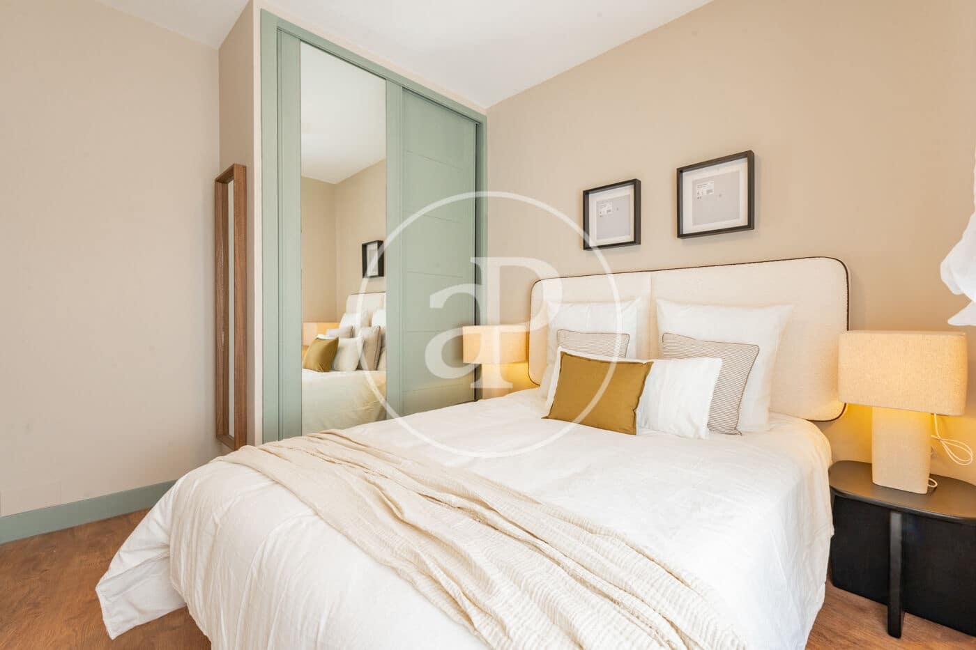 2 bedroom Penthouse for sale in Madrid city - € 870,000 (Ref: 9894462)