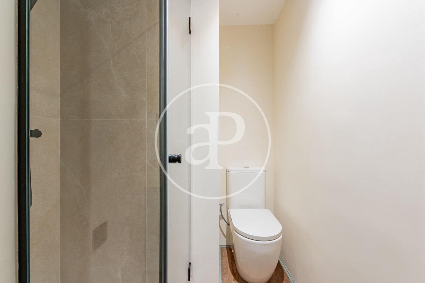 2 bedroom Penthouse for sale in Madrid city - € 870,000 (Ref: 9894462)
