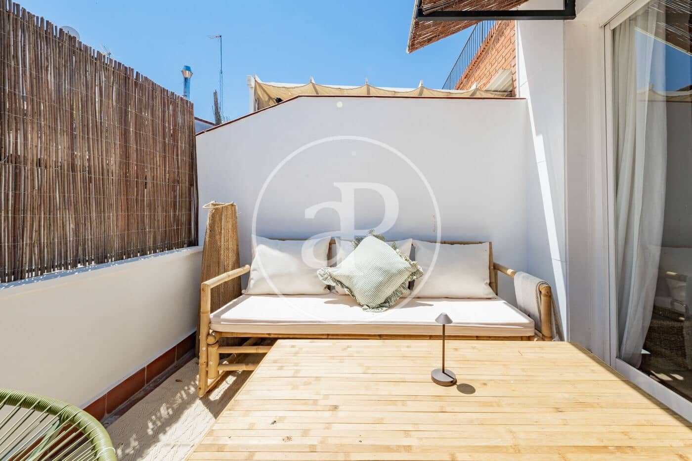 2 bedroom Penthouse for sale in Madrid city - € 870,000 (Ref: 9894462)