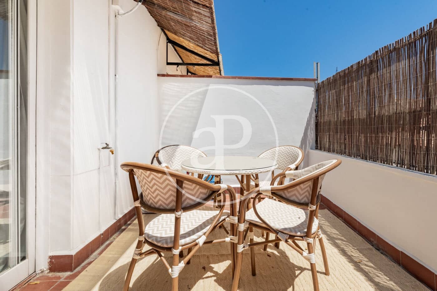 2 bedroom Penthouse for sale in Madrid city - € 870,000 (Ref: 9894462)