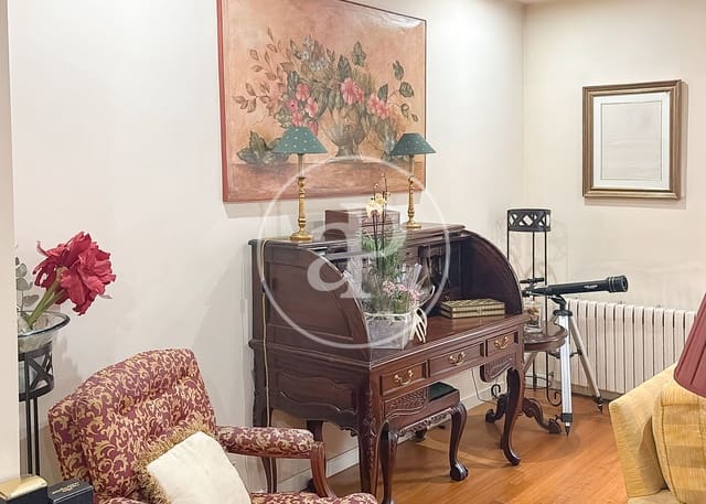 4 bedroom Apartment for sale in Universidad, Madrid city - € 1,875,000 (Ref: 9894465)