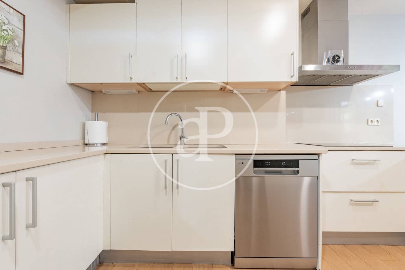 4 bedroom Apartment for sale in Madrid city - € 1,875,000 (Ref: 9894465)