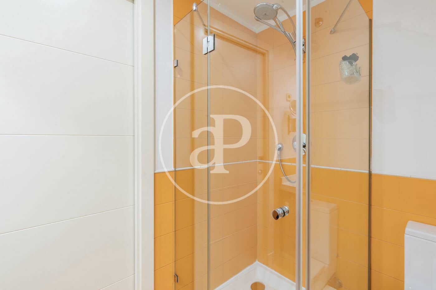 4 bedroom Apartment for sale in Madrid city - € 1,875,000 (Ref: 9894465)
