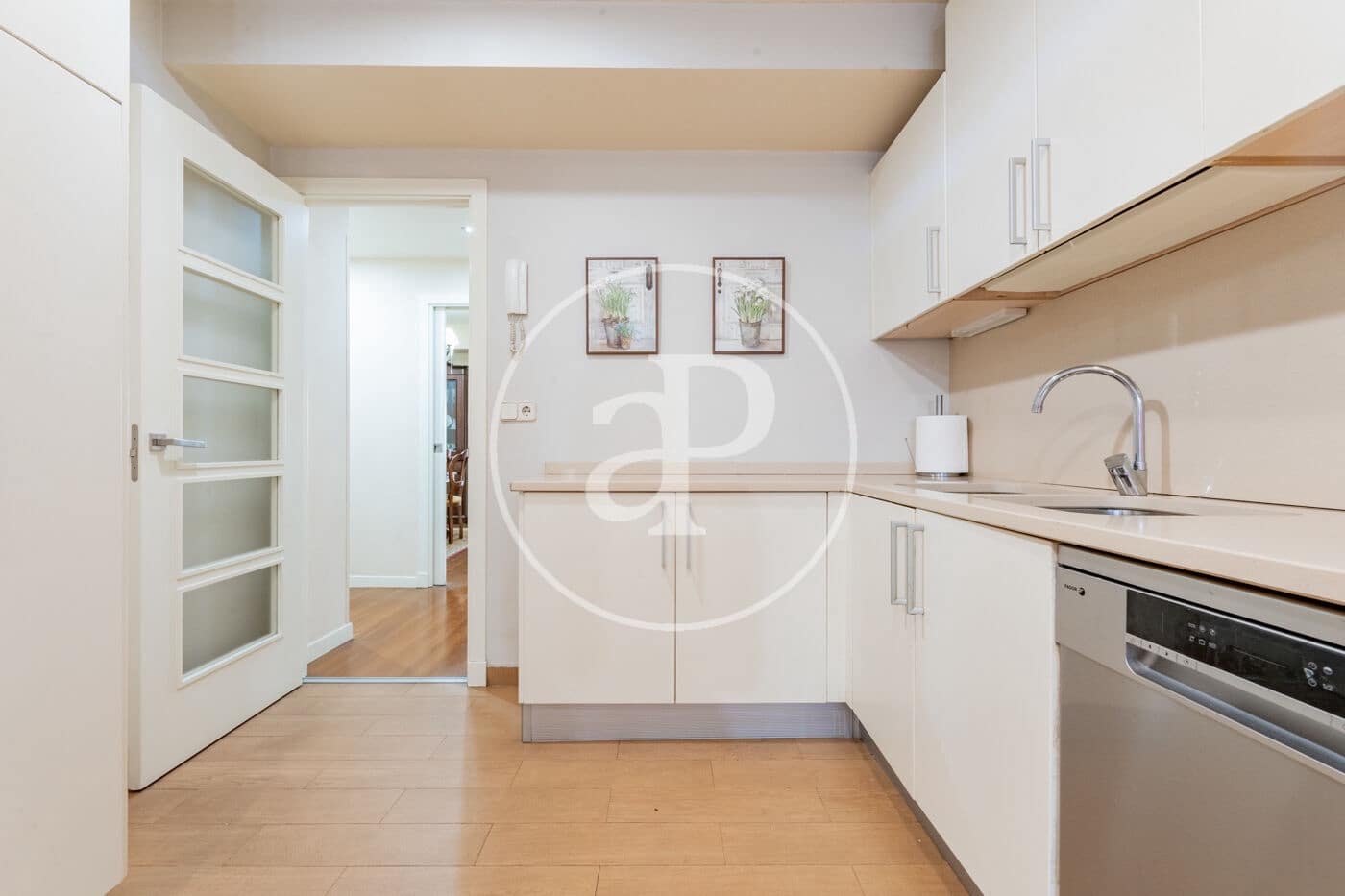 4 bedroom Apartment for sale in Madrid city - € 1,875,000 (Ref: 9894465)