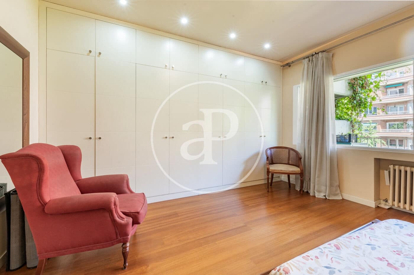 4 bedroom Apartment for sale in Madrid city - € 1,875,000 (Ref: 9894465)