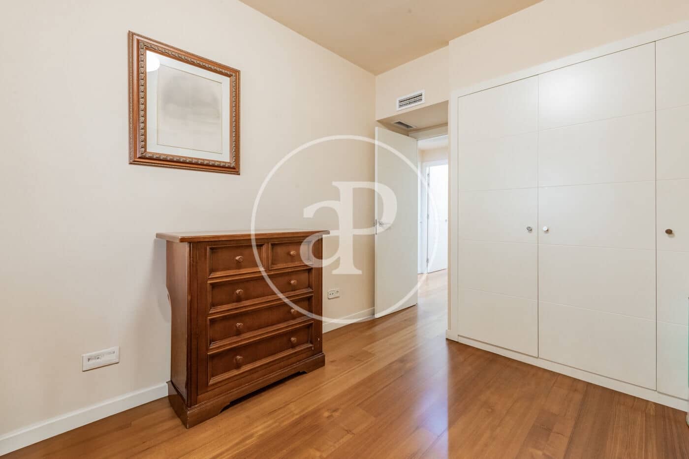 4 bedroom Apartment for sale in Madrid city - € 1,875,000 (Ref: 9894465)