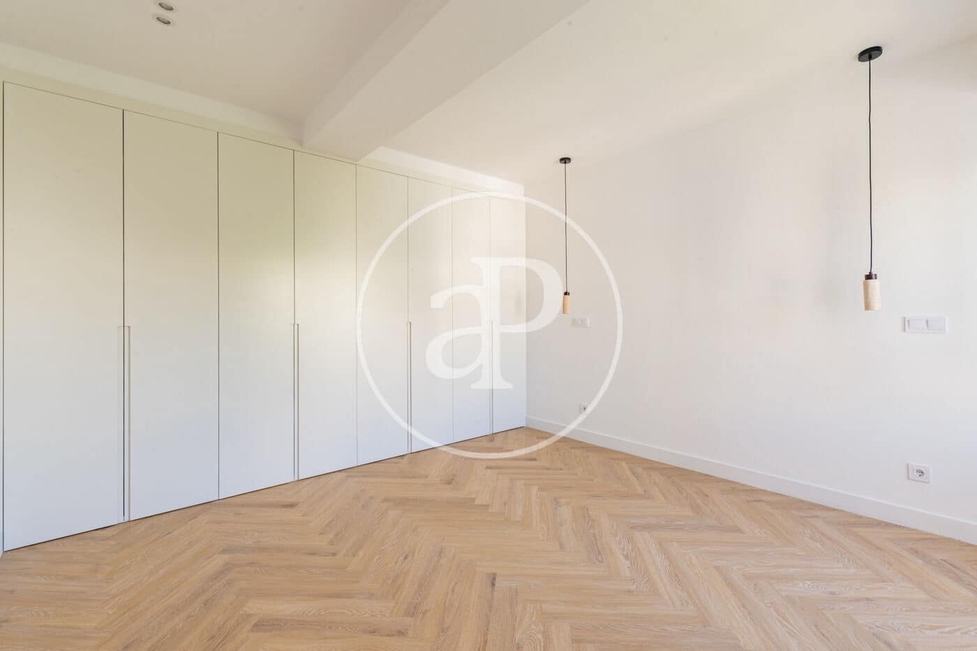 Apartamento de 2 habitaciones en Madrid ciudad en venta - 1.790.000 € (Ref: 9894467)