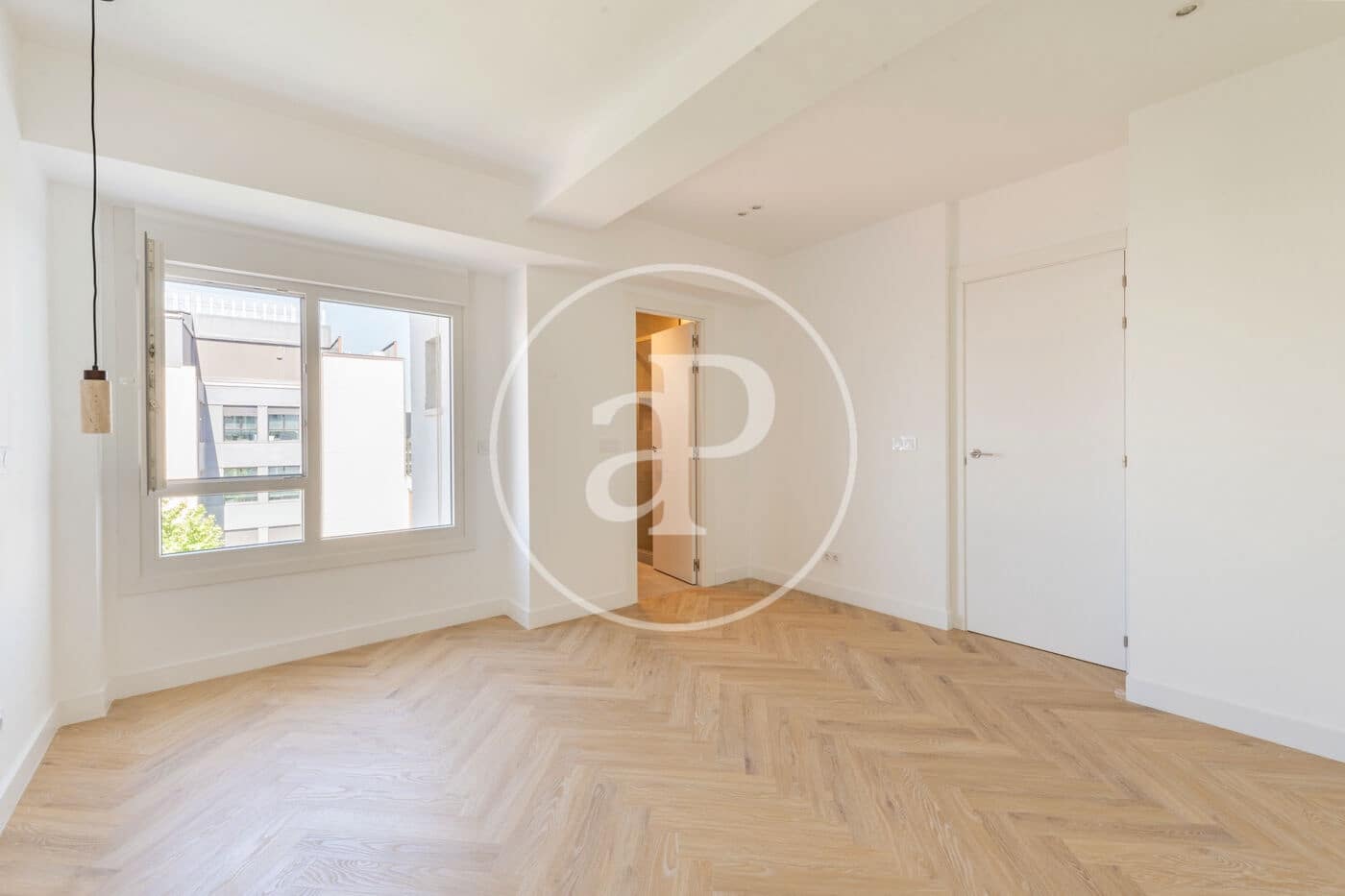 Apartamento de 2 habitaciones en Madrid ciudad en venta - 1.790.000 € (Ref: 9894467)