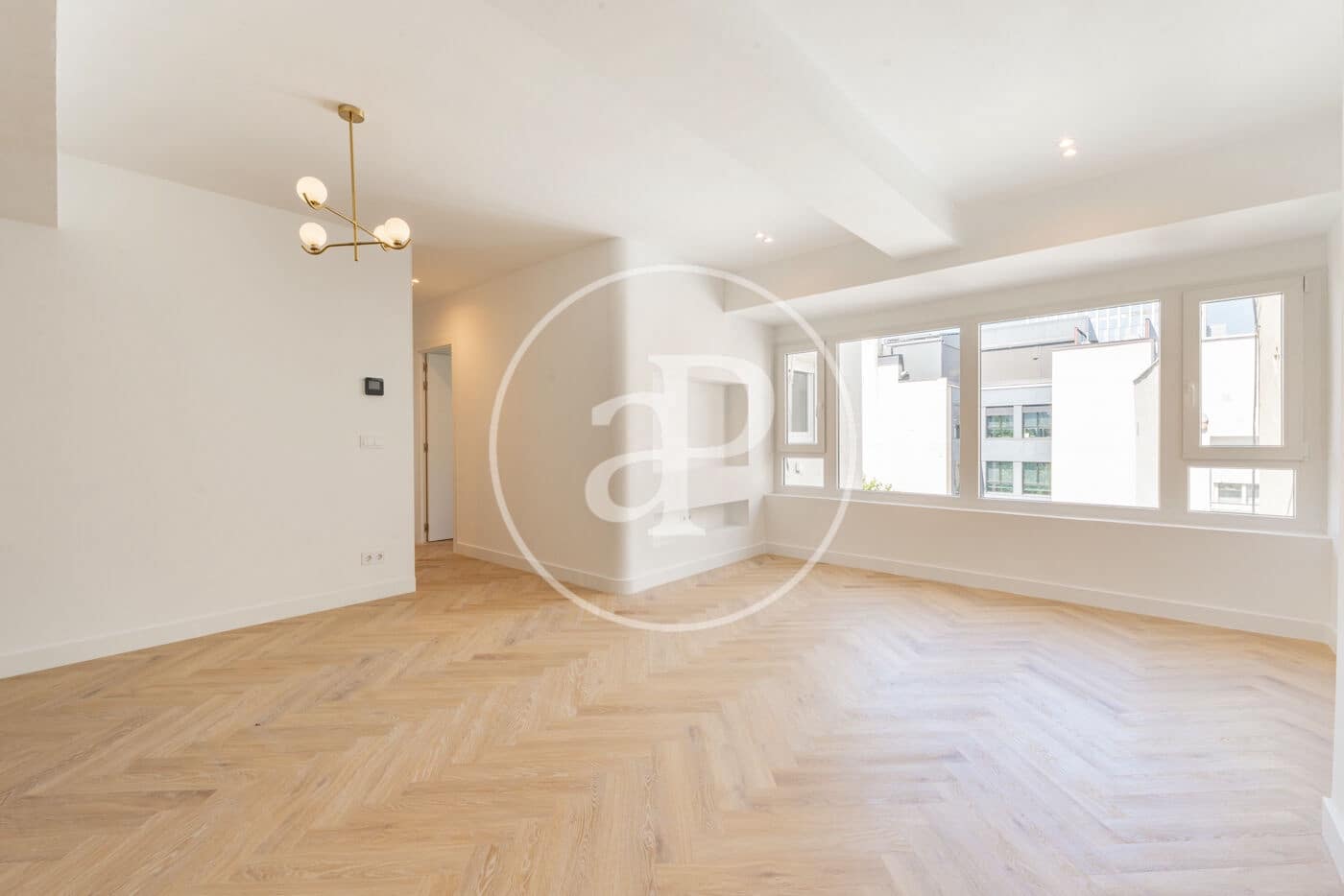 Apartamento de 2 habitaciones en Madrid ciudad en venta - 1.790.000 € (Ref: 9894467)