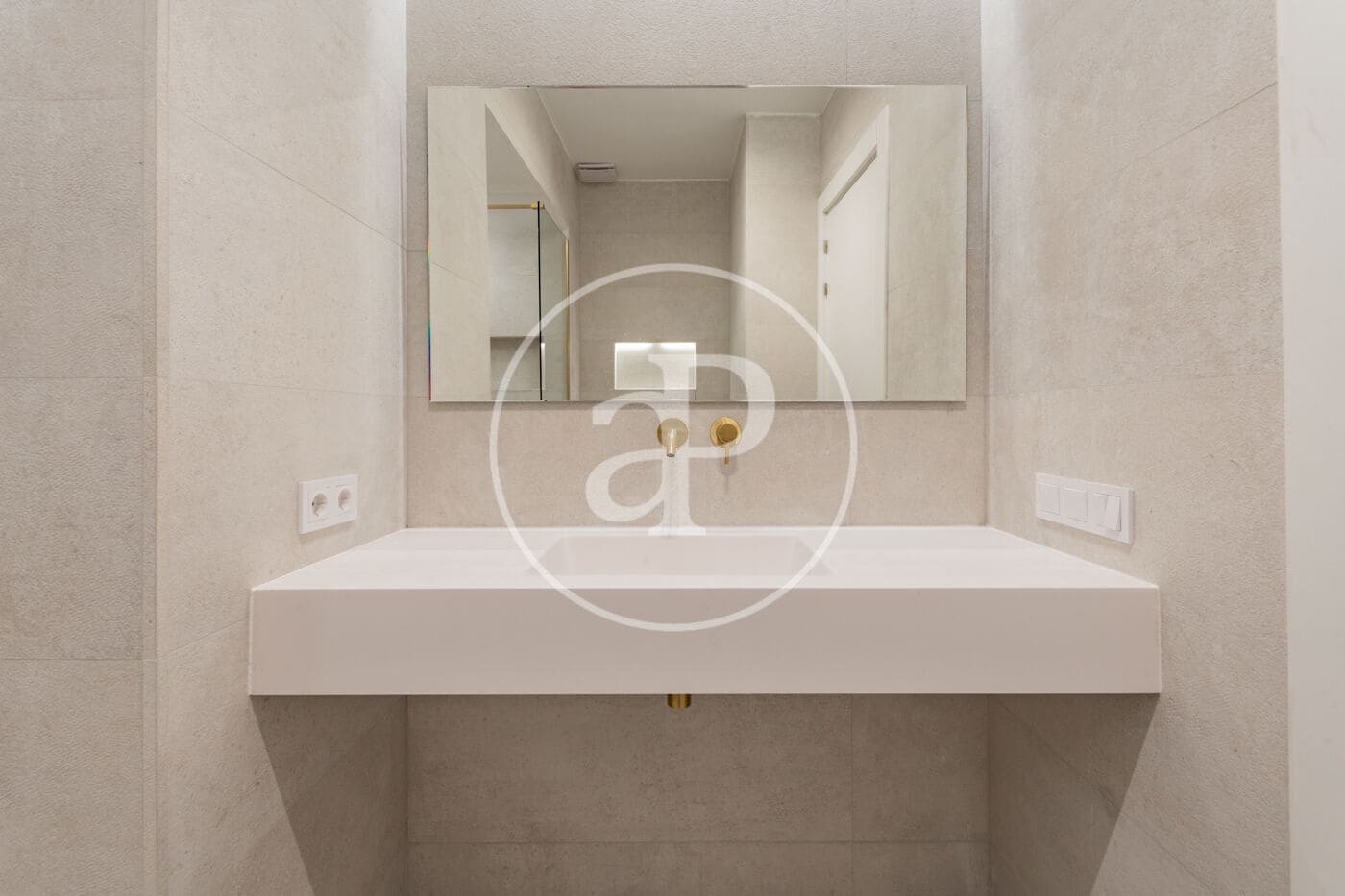Apartamento de 2 habitaciones en Madrid ciudad en venta - 1.790.000 € (Ref: 9894467)