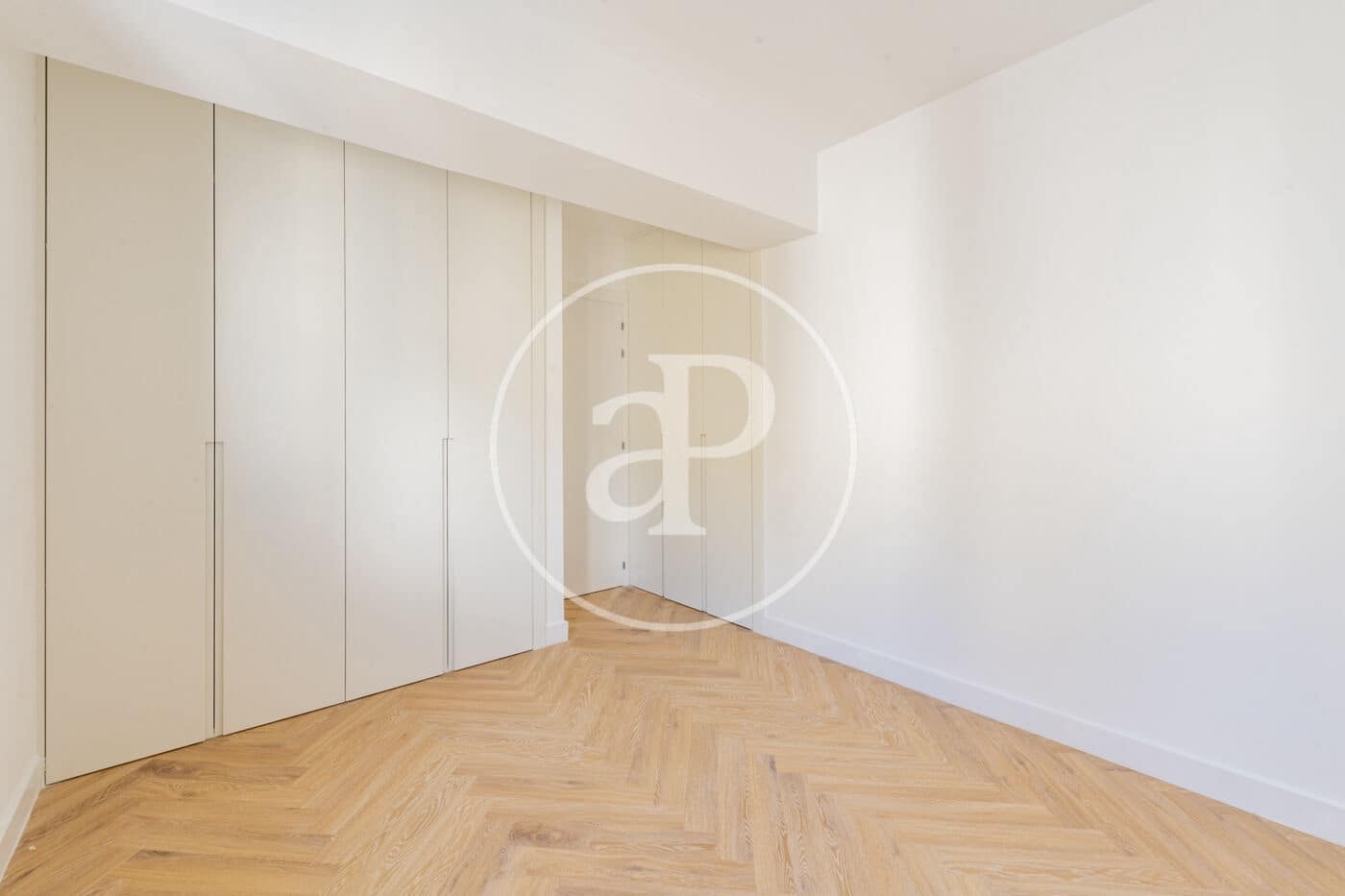 Apartamento de 2 habitaciones en Madrid ciudad en venta - 1.790.000 € (Ref: 9894467)