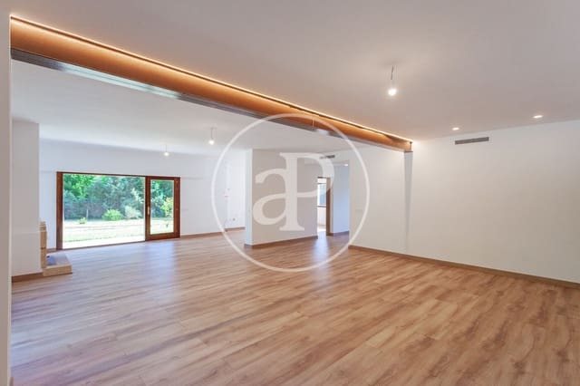 4 bedroom Villa for sale in Villanueva de la Cañada - € 1,495,000 (Ref: 9896837)
