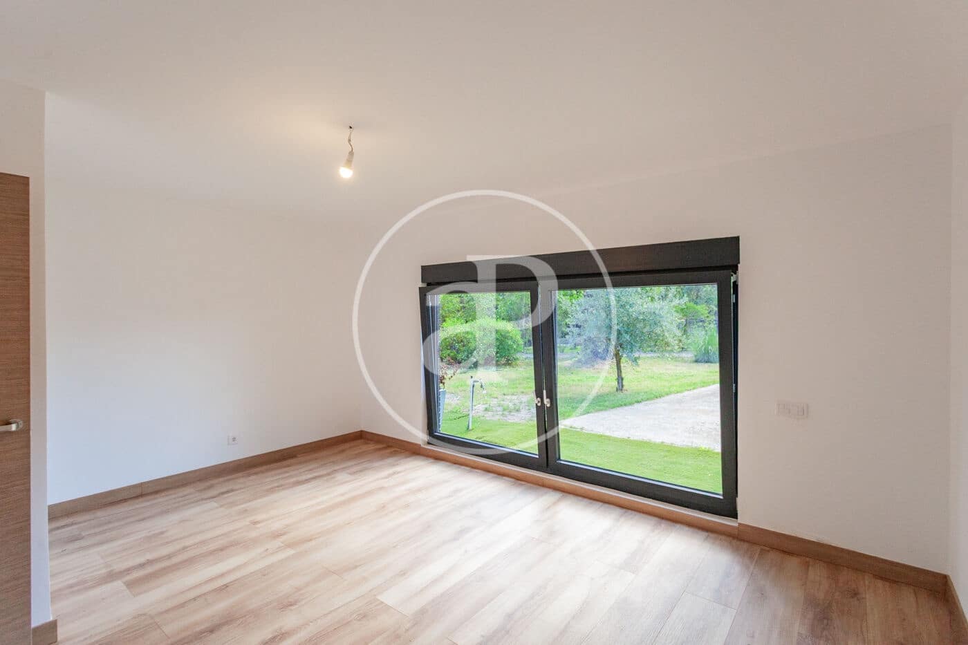 4 bedroom Villa for sale in Villanueva de la Canada - € 1,495,000 (Ref: 9896837)