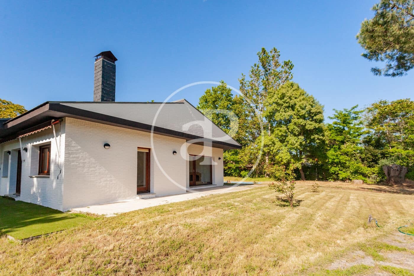 4 bedroom Villa for sale in Villanueva de la Canada - € 1,495,000 (Ref: 9896837)