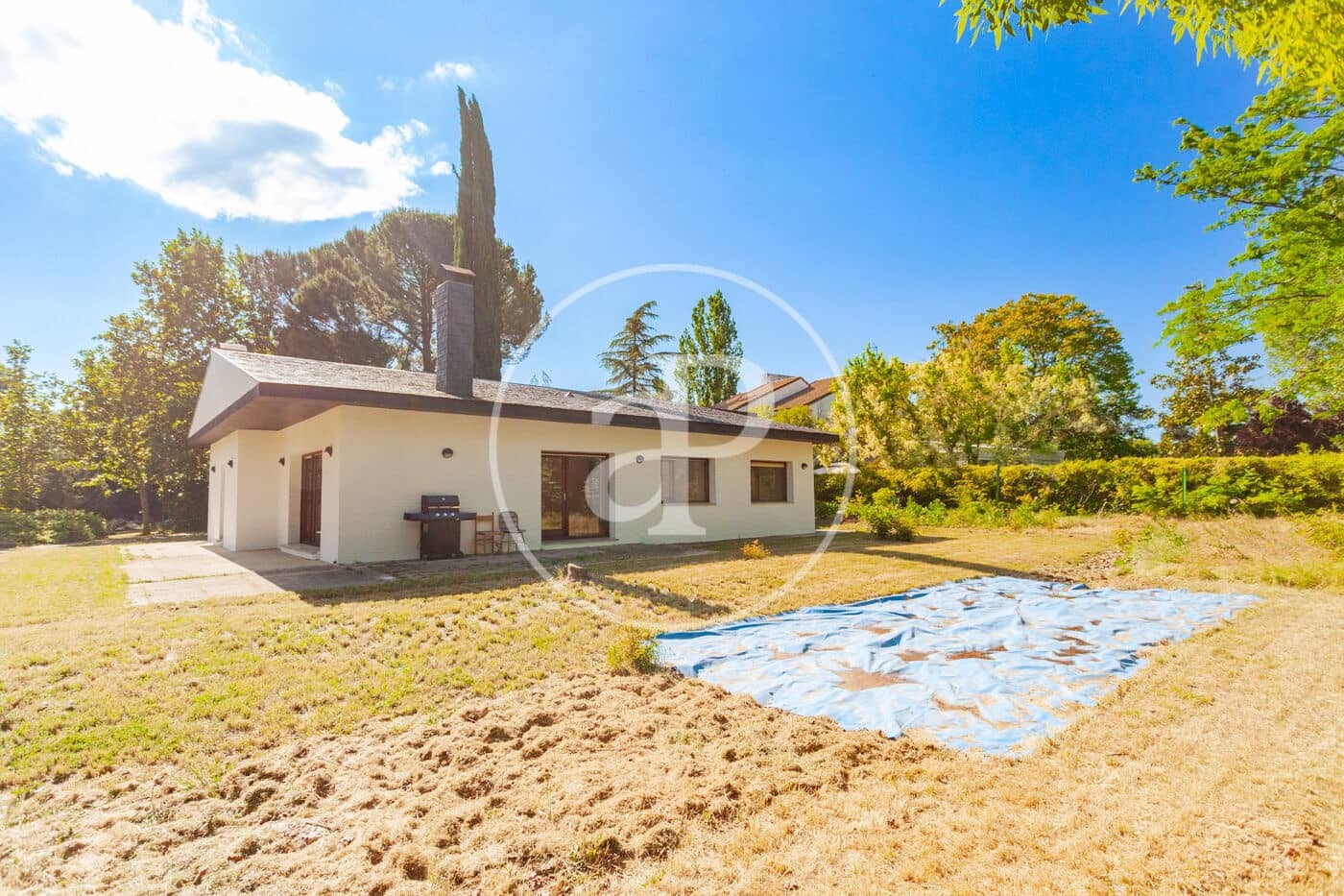 4 bedroom Villa for sale in Villanueva de la Canada - € 1,495,000 (Ref: 9896837)