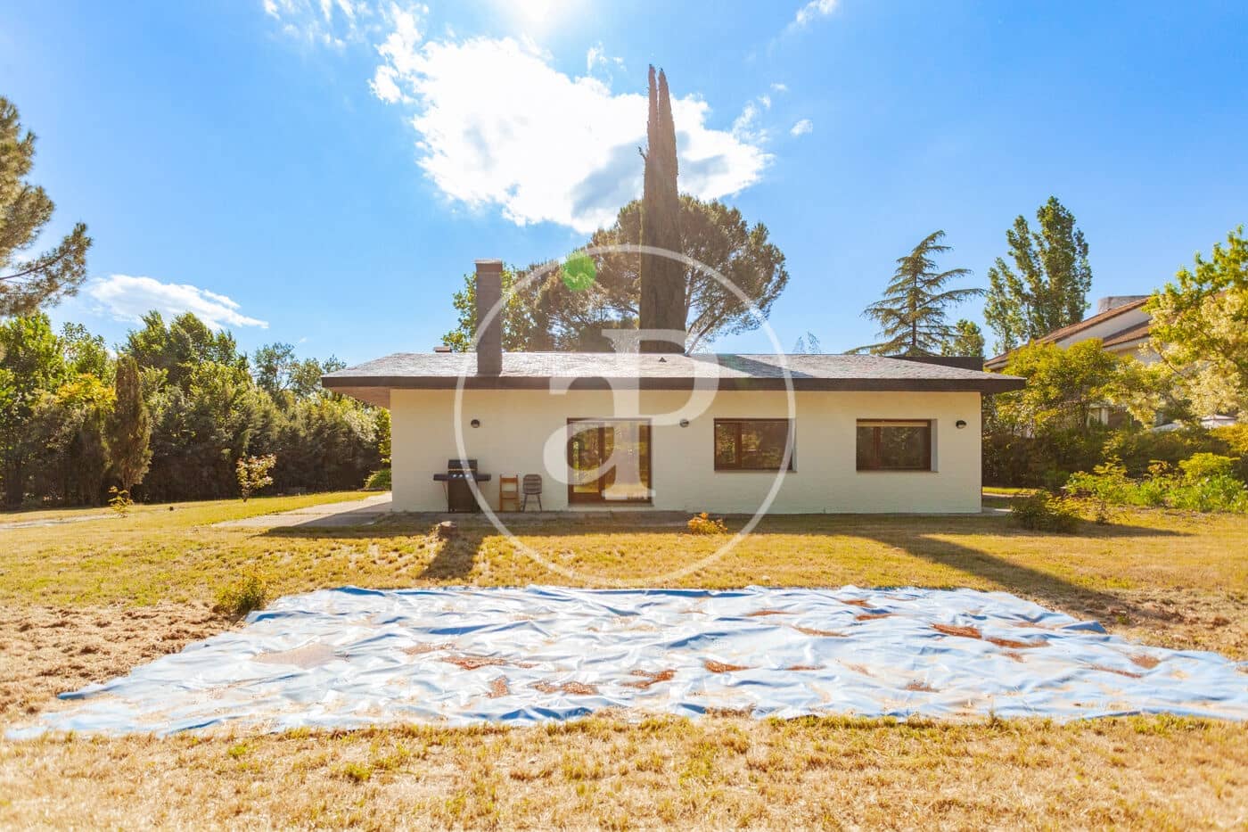 4 bedroom Villa for sale in Villanueva de la Canada - € 1,495,000 (Ref: 9896837)