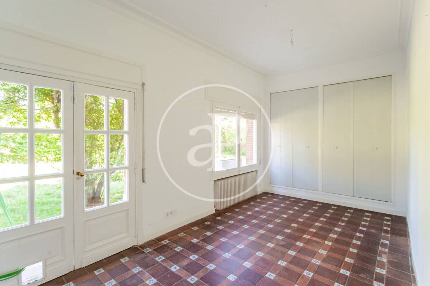 5 bedroom Villa for sale in Villanueva de la Canada - € 1,680,000 (Ref: 9896838)