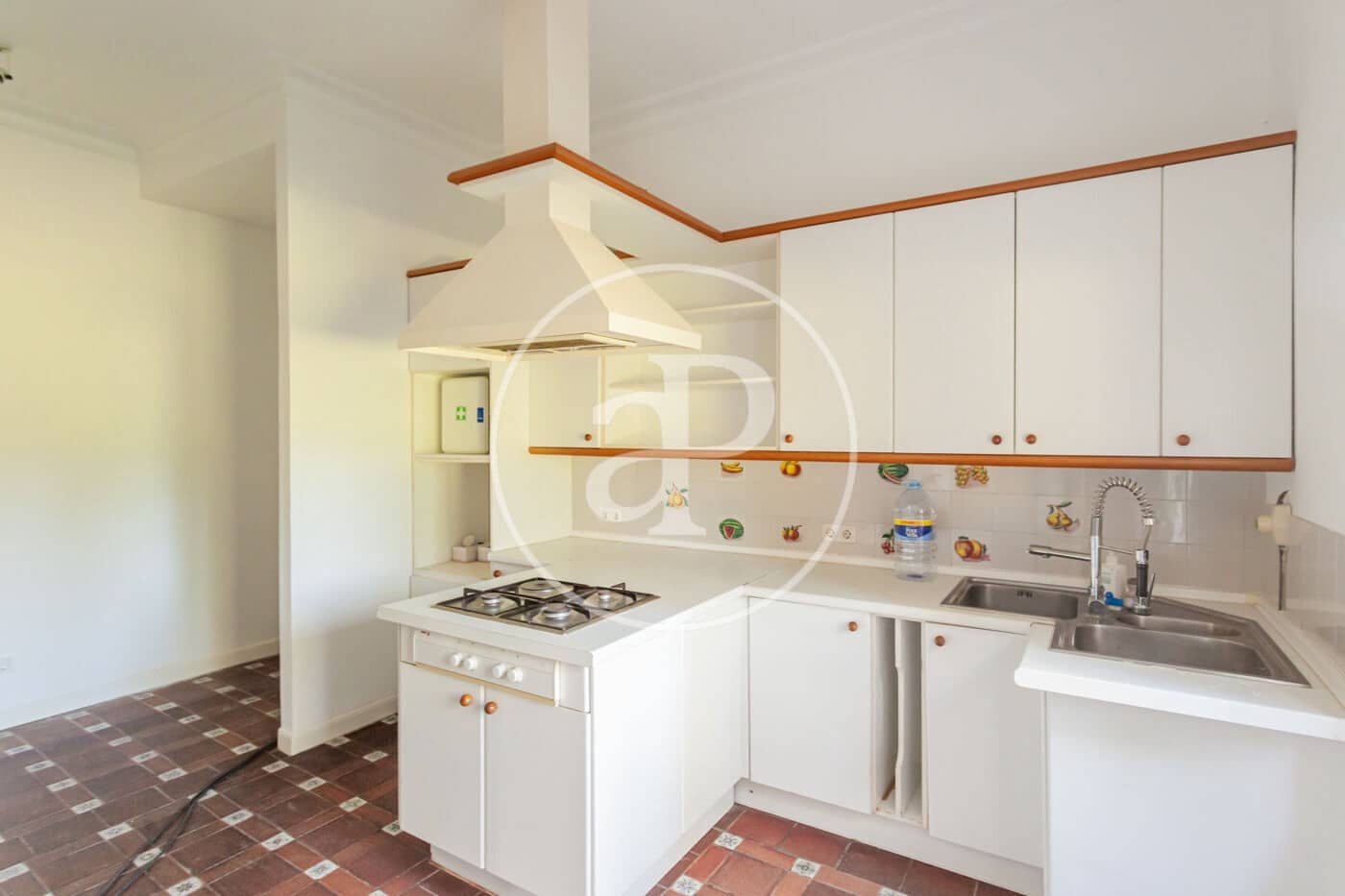 5 bedroom Villa for sale in Villanueva de la Canada - € 1,680,000 (Ref: 9896838)