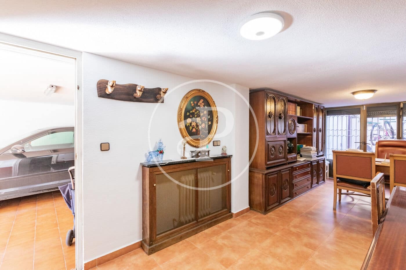 Chalet de 6 habitaciones en Madrid ciudad en venta - 1.300.000 € (Ref: 9896839)