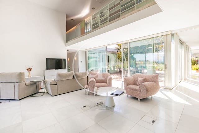 Chalet de 6 habitaciones en Aravaca, Madrid ciudad en venta con piscina - 5.490.000 € (Ref: 9896840)