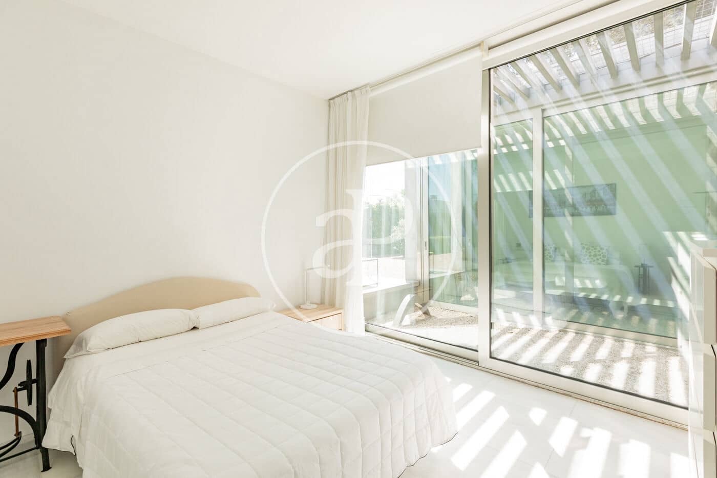 Chalet de 6 habitaciones en Madrid ciudad en venta con piscina - 5.490.000 € (Ref: 9896840)