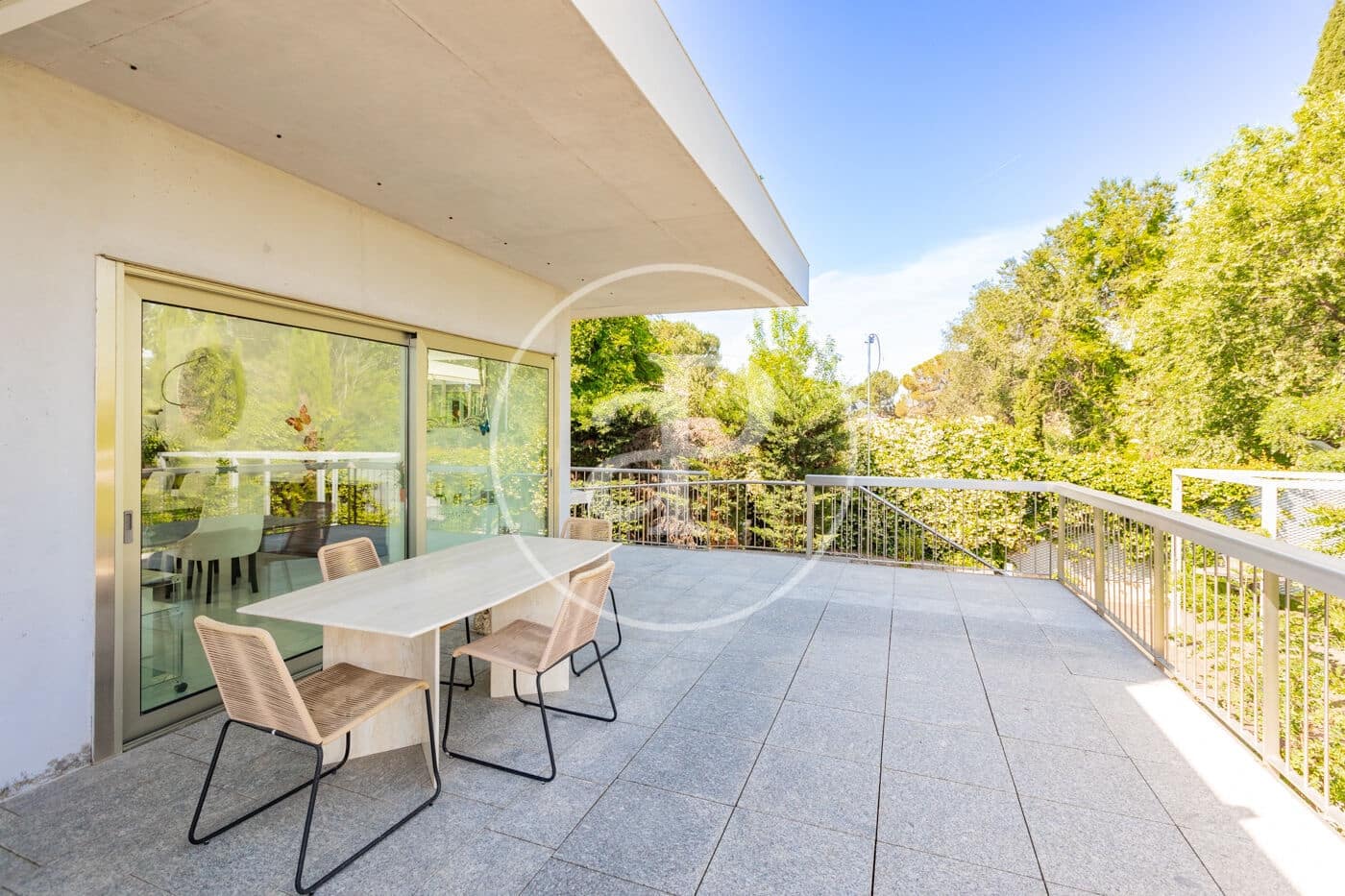 Chalet de 6 habitaciones en Madrid ciudad en venta con piscina - 5.490.000 € (Ref: 9896840)