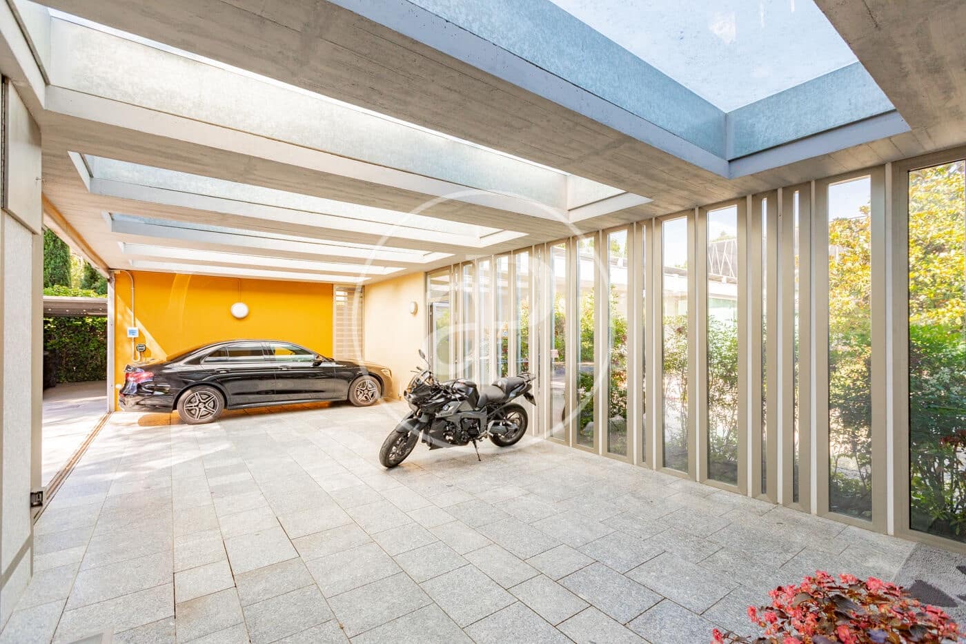 Chalet de 6 habitaciones en Madrid ciudad en venta con piscina - 5.490.000 € (Ref: 9896840)