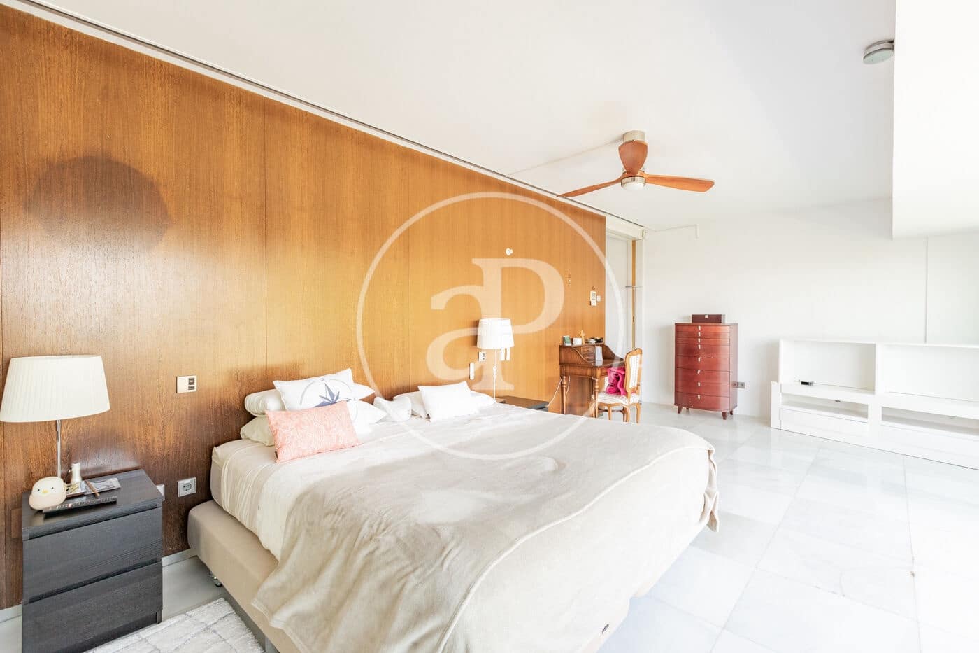 Chalet de 6 habitaciones en Madrid ciudad en venta con piscina - 5.490.000 € (Ref: 9896840)