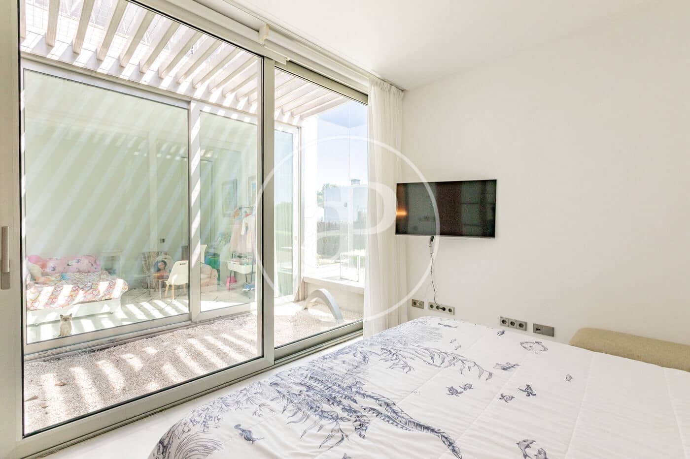 Chalet de 6 habitaciones en Madrid ciudad en venta con piscina - 5.490.000 € (Ref: 9896840)